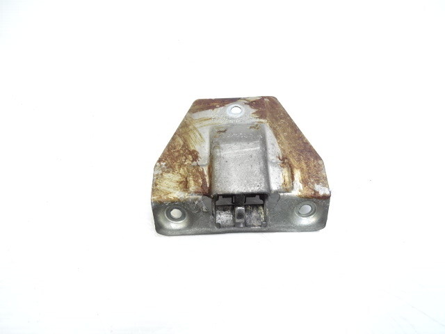 80 Mercedes W116 300SD lock, trunk latch