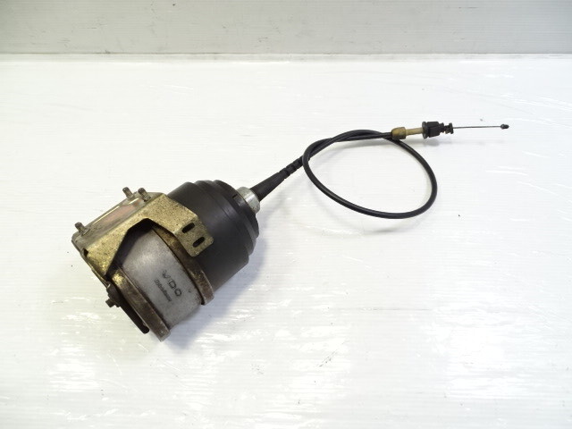 80 Mercedes W116 300SD tempomat, cruise control actuator