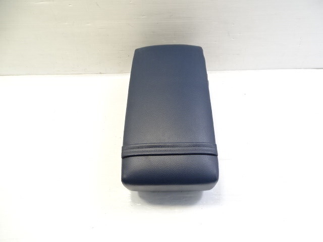 80 Mercedes W116 300SD armrest, for rear seat blue
