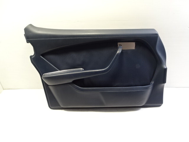 80 Mercedes W116 300SD door panel, left front blue