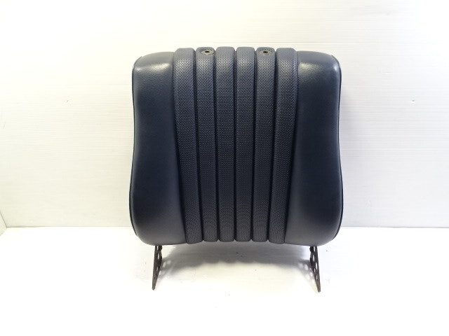 80 Mercedes W116 300SD seat cushion back, right front, blue