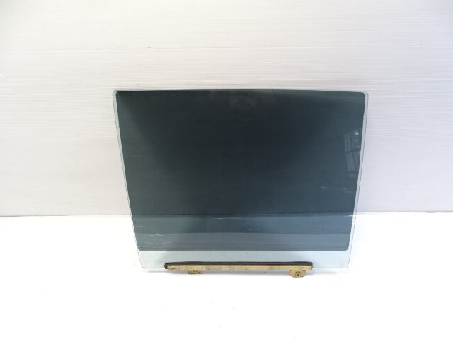 80 Mercedes W116 300SD glass, door window, left rear, SWB