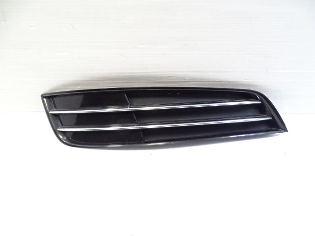 11 Audi A8 D4 trim, bumper bezel cover right front, 4h0807680m