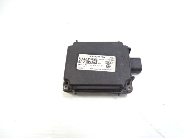 11 Audi A8 D4 module, garage door open, 4h0907410a
