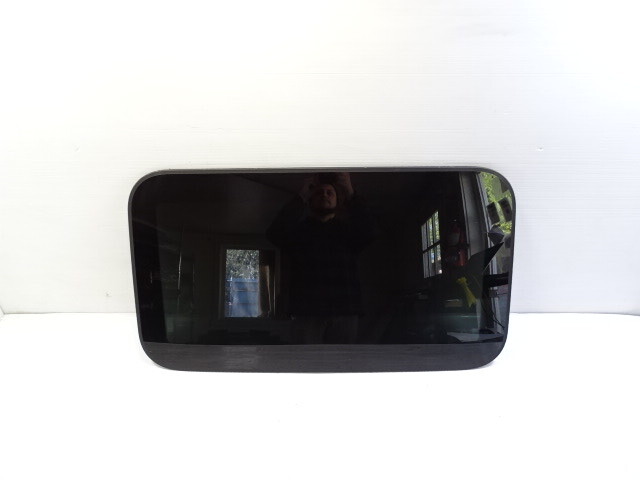 11 Audi A8 D4 glass, sunroof, 4h0877071b