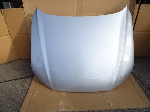 11 Audi A8 D4 hood, 4H0823029E