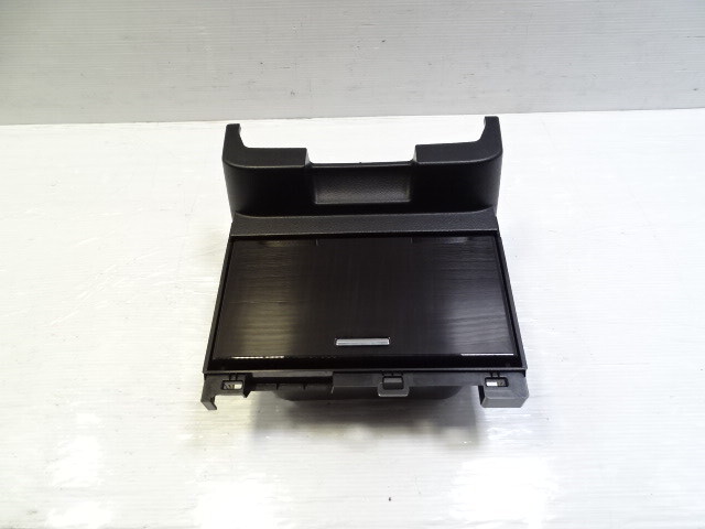 10 Lexus GX460 cup holder w/trim center console rear 55630-60020 black