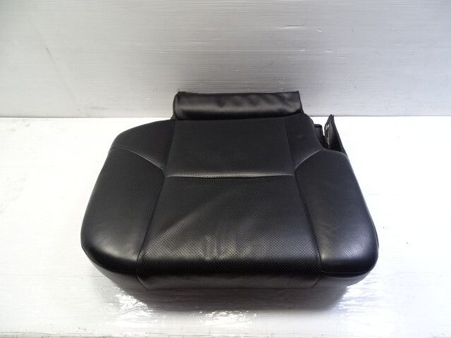 10 Lexus GX460 seat cushion, bottom, 2nd row, right, black