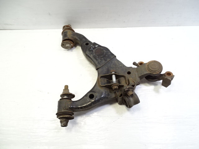 10 Lexus GX460 control arm, left front lower 48069-60051
