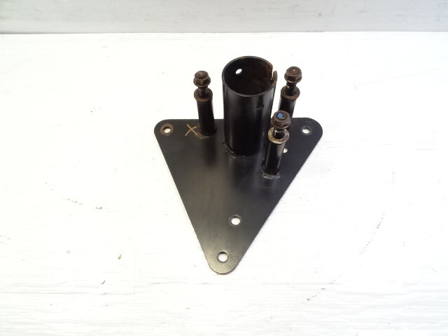 2015 Mercedes W463 G63 spare tire wheel carrier mount, 4638901644