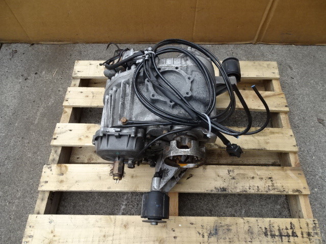 2015 Mercedes W463 G63 transfer case VG150E/3W 750.654