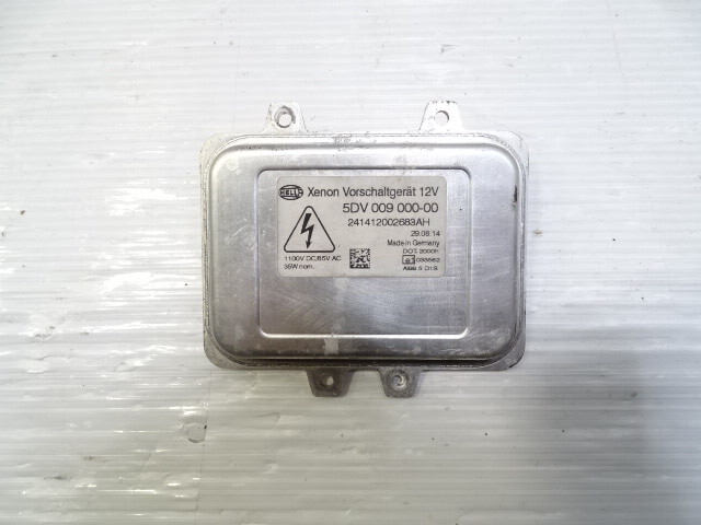 2015 Mercedes W463 G63 module, xenon light ballast 5DV00900000