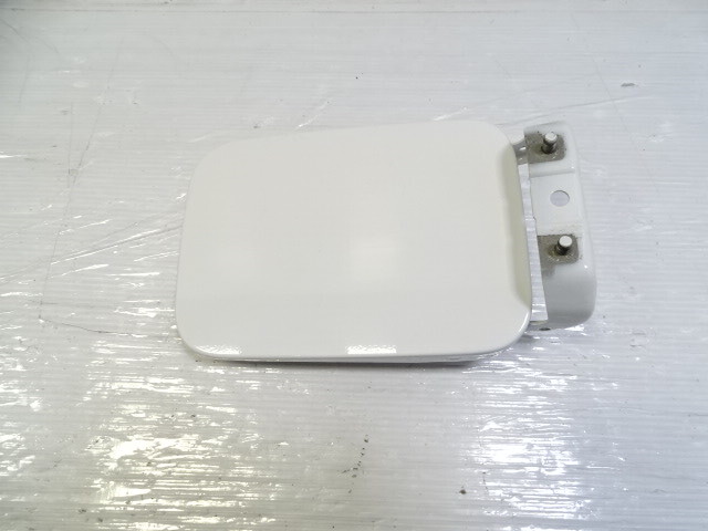 2015 Mercedes W463 G63 gas fuel door lid