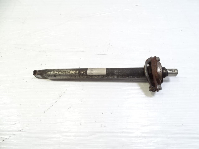 2015 Mercedes W463 G63 steering shaft, link, lower 463460012