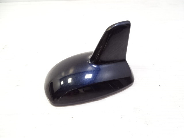 14 Mercedes X166 GL450 trim, antenna, roof mounted, 2128270228, shark fin