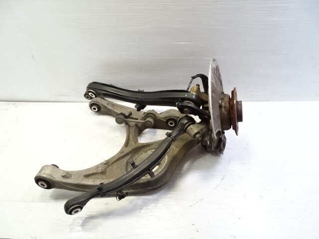 14 Mercedes X166 GL450 knuckle, hub, left rear 1663500408 w/control arms