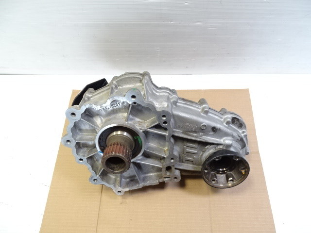 14 Mercedes X166 GL450 transfer case, 4matic, 2512802700