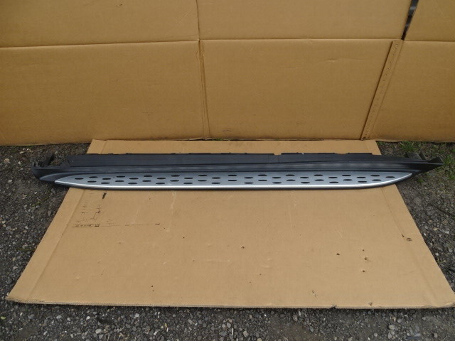 14 Mercedes X166 GL450 beam, running board support bracket, left 1666900010