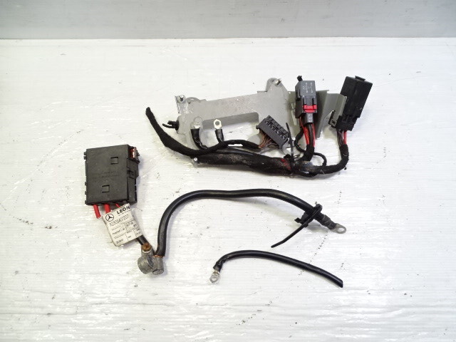 03 Mercedes R230 SL500 wiring harness cable, for battery load module, 2305407207