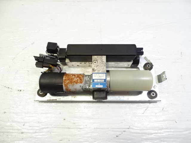 03 Mercedes R230 SL500 pump motor, for convertible hard top 2308000348