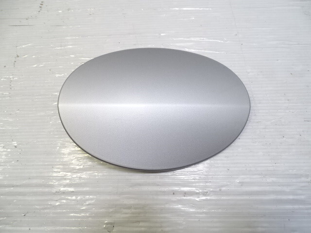 03 Mercedes R230 SL500 gas fuel door lid, 2307570509