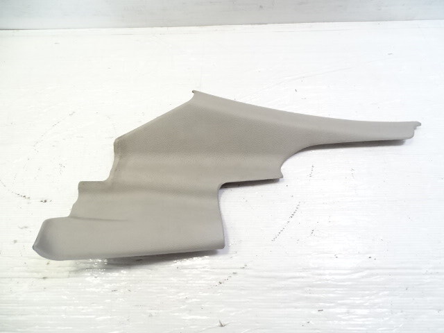 03 Mercedes R230 SL500 trim, interior rear pillar, right, 2307901445, alpaca gray