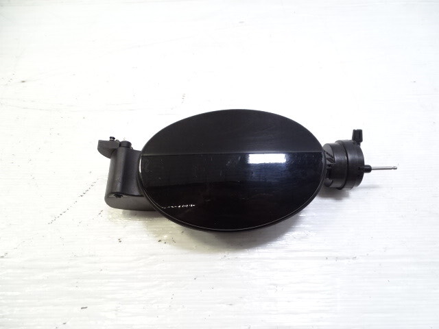 06 Mercedes R230 SL500 gas fuel door, 2306390042