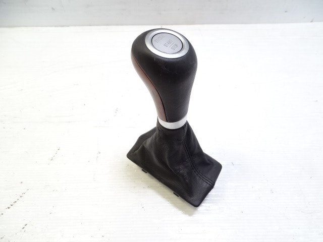 06 Mercedes R230 SL500 gear shift knob, shifter black 2302676310 keyless go