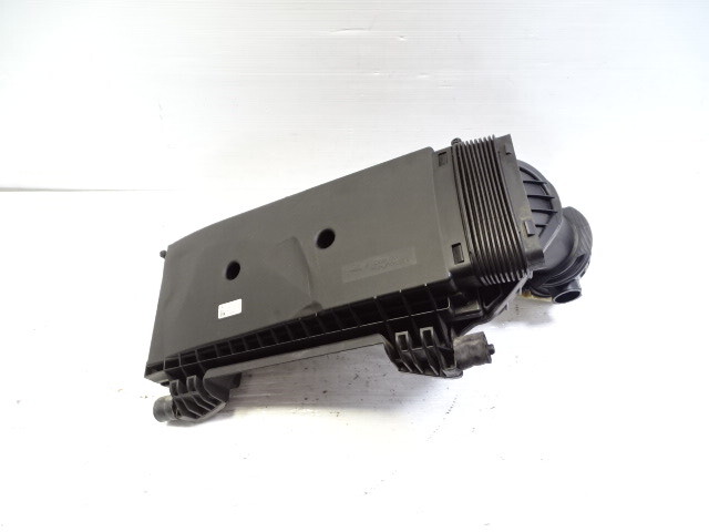 2012 Mercedes R172 SLK350 airbox, air intake cleaner box, 2760901301