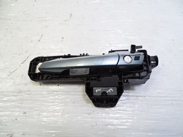 2012 Mercedes R172 SLK350 door handle, exterior left, keyless go 2047601370 2047601934