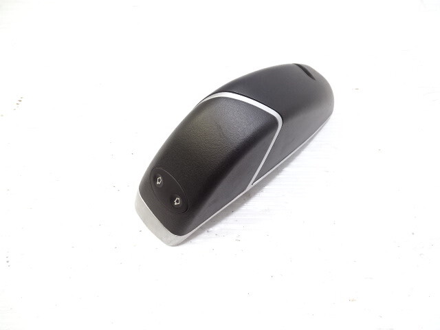 08 Mercedes R230 SL550 trim, w/ seat back recline switch, right black 2309130411