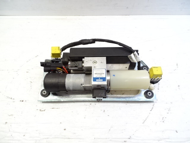 08 Mercedes R230 SL550 pump motor, for convertible hard top 2308000330
