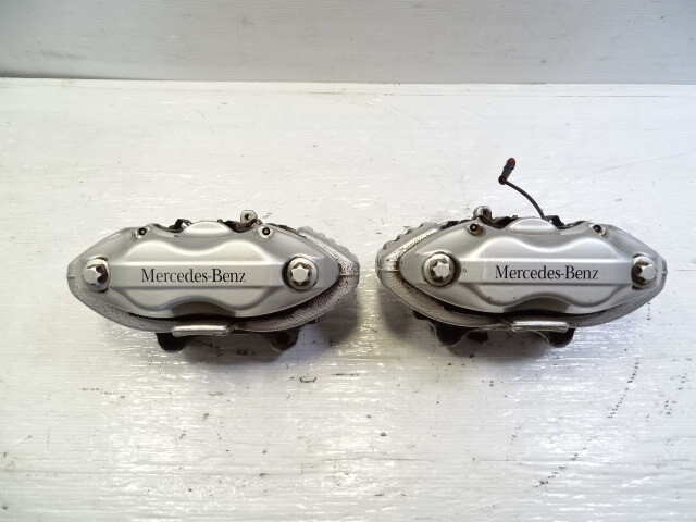 08 Mercedes R230 SL550 brake calipers set front