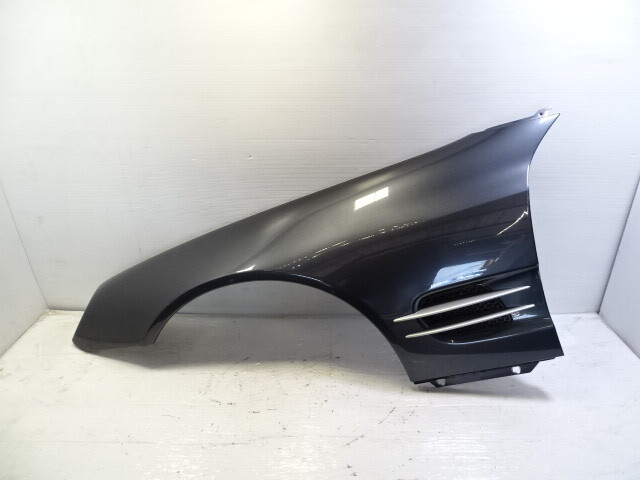 08 Mercedes R230 SL550 fender, left 03-08 SL500 SL600 SL65 SL55 AMG 2308800118
