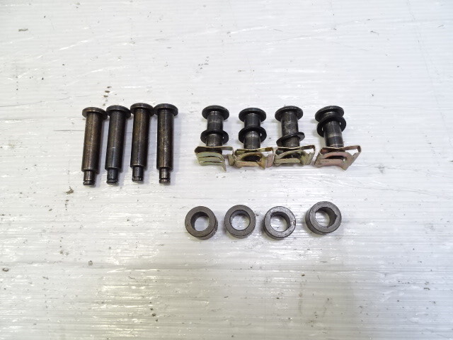 02 Mercedes W463 G500 mounting hardware for rear seats