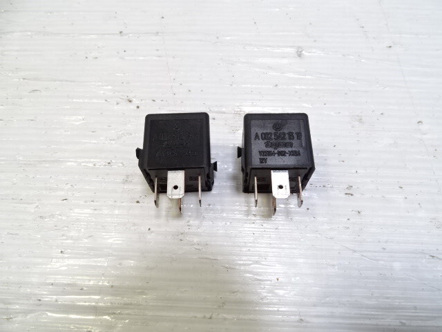 02 Mercedes W463 G500 relay set, black 0025421319 tyco