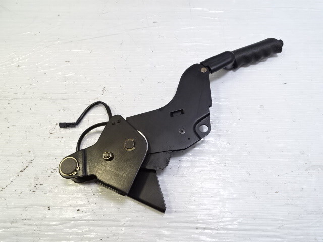 02 Mercedes W463 G500 parking brake, handbrake lever, e-brake