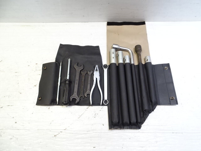 02 Mercedes W463 G500 tool kit w/ case, oem tools Heyco