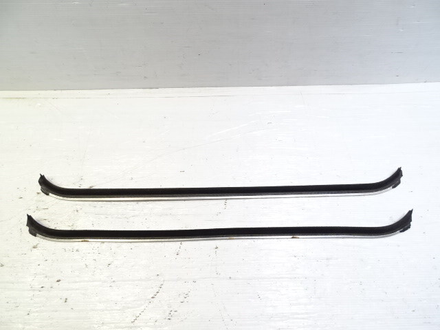 02 Mercedes W463 G500 seal set, door belt weatherstrips left/right rear