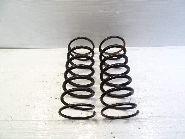 02 Mercedes W463 G500 coil springs, rear