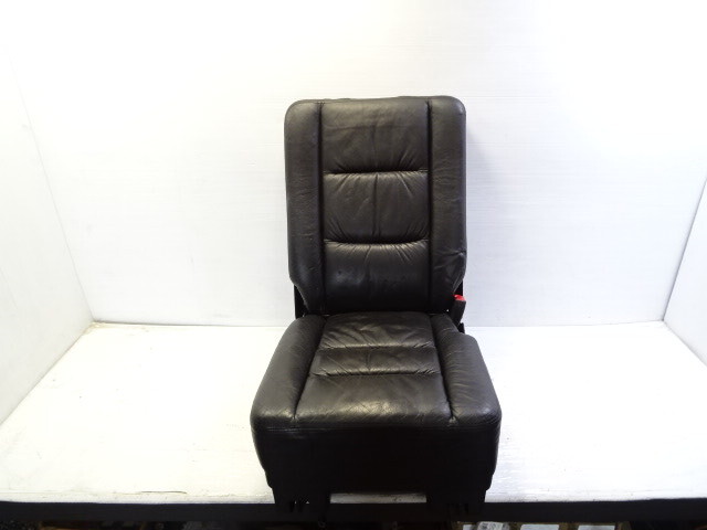 02 Mercedes W463 G500 seat, 2nd row, right rear, black