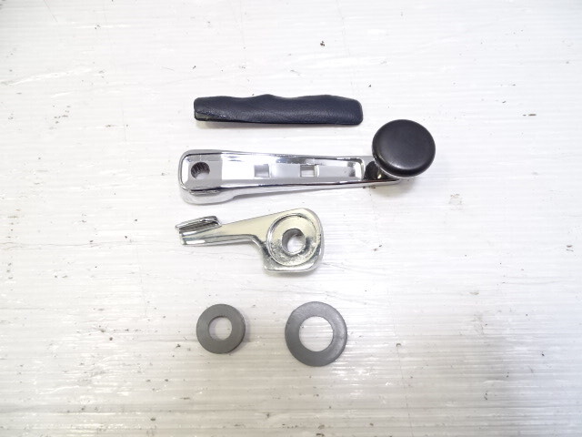 84 Mercedes R107 380SL handle, hard top / soft top release, blue
