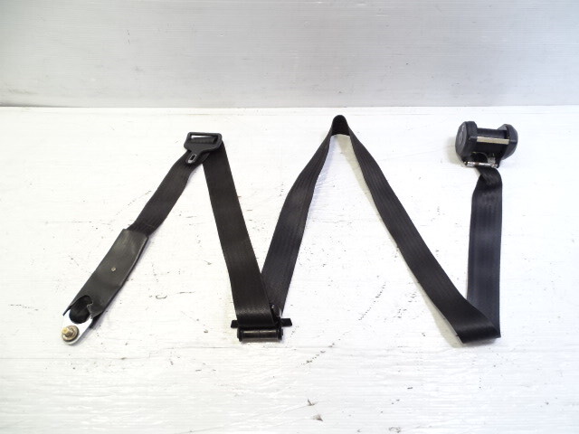 84 Mercedes R107 380SL seat belt, left, repa, black