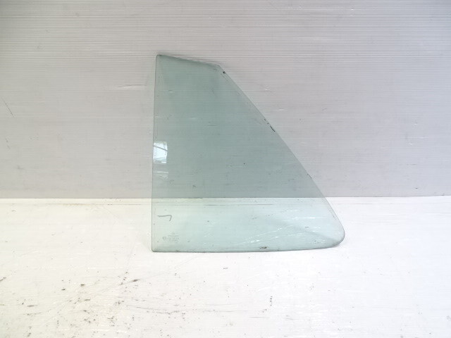 84 Mercedes R107 380SL glass, hardtop window, left