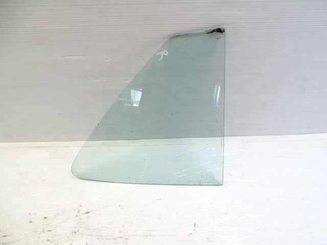 84 Mercedes R107 380SL glass, hardtop window, right