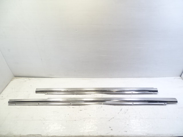 84 Mercedes R107 380SL trim set, door step sills, left / right, chrome