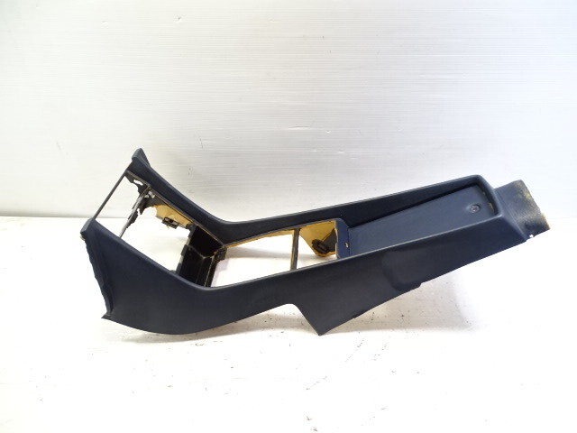 84 Mercedes R107 380SL center console, blue