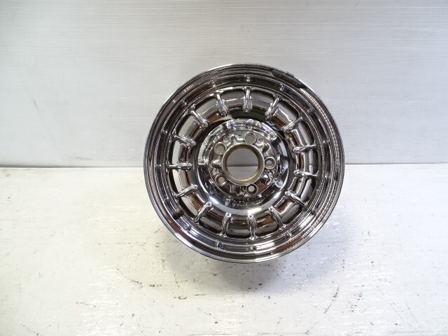 84 Mercedes R107 380SL wheel, 6.5x14 1084001002 chrome