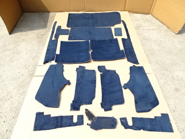 84 Mercedes R107 380SL carpet set, interior floor, blue