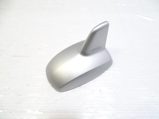 13 Mercedes X166 GL450 trim, antenna, roof mounted, 2128270228, shark fin